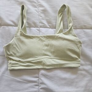 Vuori All the Form Sports Bra lime green XS